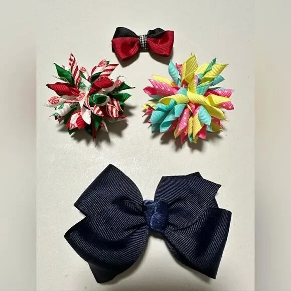 4 bows for small ones