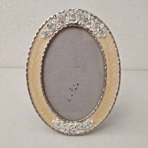 Vintage Ornate MCM 7.7