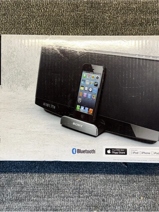 Sony Bluetooth Speaker Dock in Black