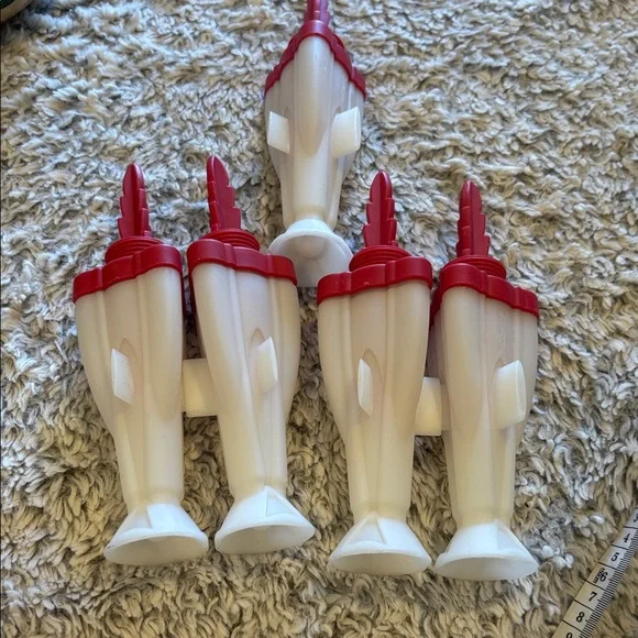 Zoku Rocket Pop Molds Kids OS Red‎ White Excellent Space Themed Popsicle Set