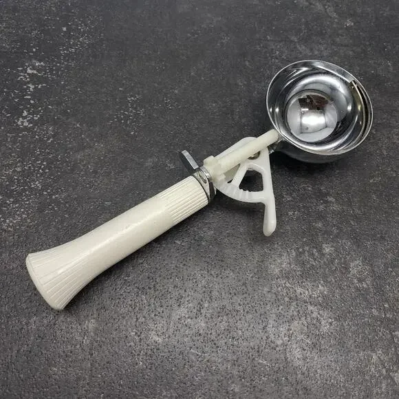 Vintage Bonny Mechanical Ice‎ Cream Scoop White Plastic Handle