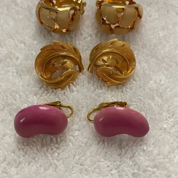 3 Pair Vintage Clip on Earrings Gold and Piink.