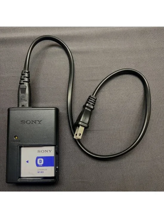 Sony Powershot Battery Charger BC-CSD + Sony NP-BD1 Battery Genuine OEM