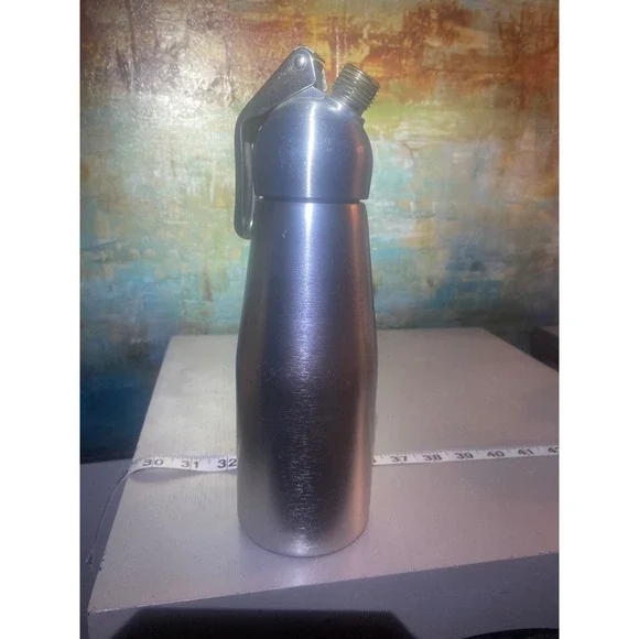 Whip-It! SV Plus 01 Brushed Aluminum 0.5L Whipped Cream‎ Dispenser NSF Silver