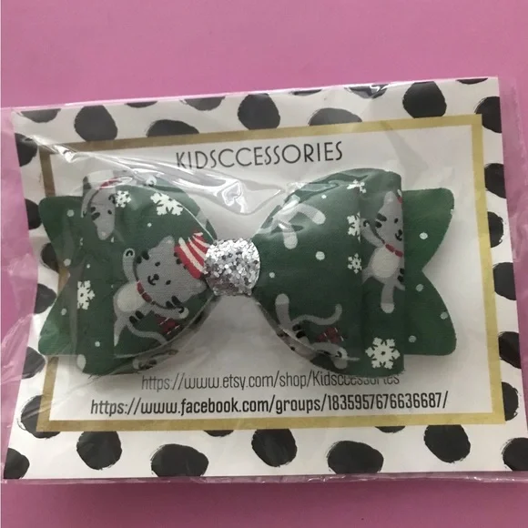 Green Holiday Cat Bow Hair Clip