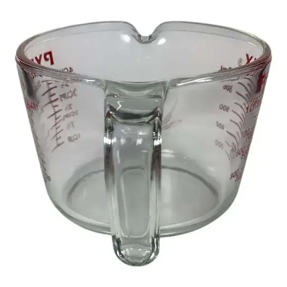 Vintage Pyrex Glass Measuring Cup Red Lettering Open J Handle 4 Cup 1 Quart #532