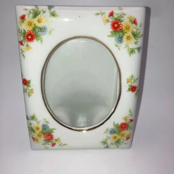 Vintage Lefton Ceramic Photo Frame 4x5 Cottage Grandma Core‎ Floral