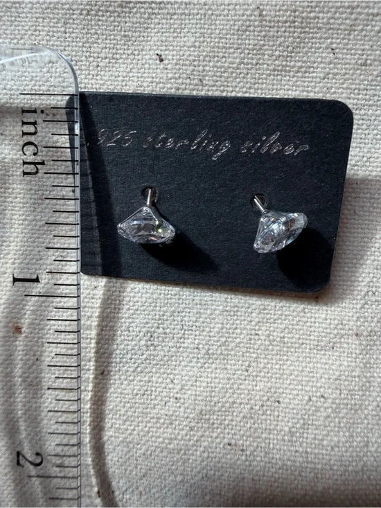 Silver Clear Cubic Zirconia Stud Earrings - 925 (not verified)