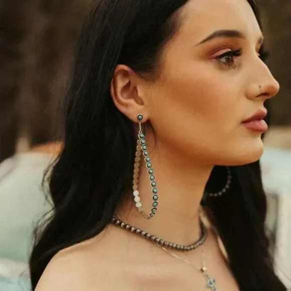 ✨🆕✨ Unique BOHO Silver Turquoise Decor Water Drop Dangle Earrings✨
