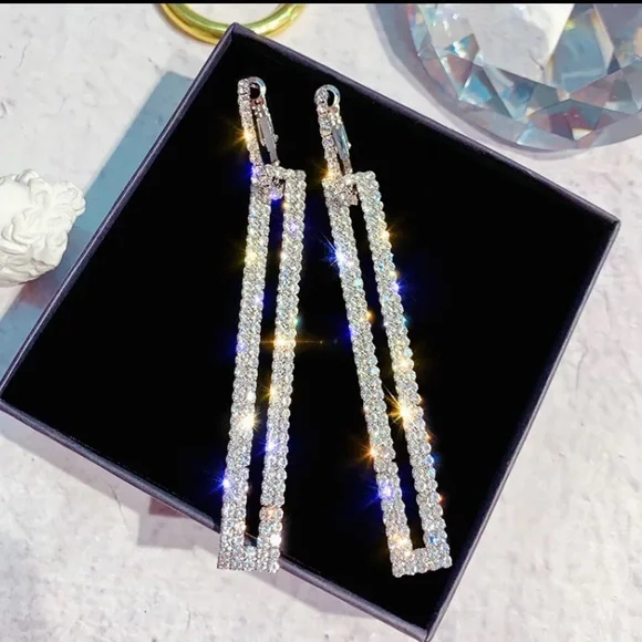 🌟 Fashion Long Geometric Drop Earrings Luxury Silver Rectangle Rhinestone Party