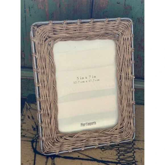 Pier 1 Imports Rattan And Metal Picture Frame 5x7