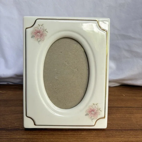 Vintage Porcelain Picture Frame Pink Floral Gold Trim Oval Photo Frame 7