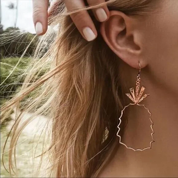Gold Beloved & Fashionable Pineapple Earrings (J1)