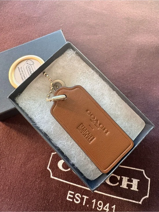 Coach Tan Leather Key & Card Holder Tag with Brass-Tone Chain