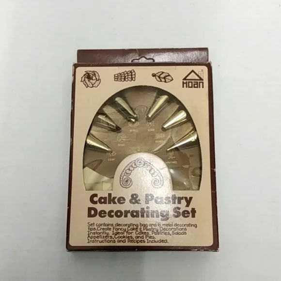 Cake and Pastry Decorating Set vintage 1983 NIB