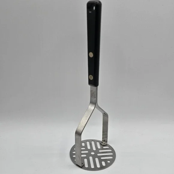 Vtg Ekco Forge Stainless Steel Vegetable Potato Masher  - Black‎ Handle