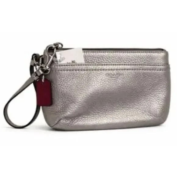 Coach Vintage Leather Metallic Wristlet
