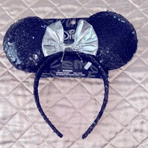 Disney Mini Mouse ear headband