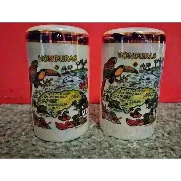 Honduras Vintage  Salt & Pepper Shakers Souvenir Collectors Item Kitchen Decor