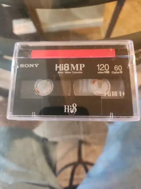 Sony HI8 MP 120 8mm Video Cassette Case Is Cracked