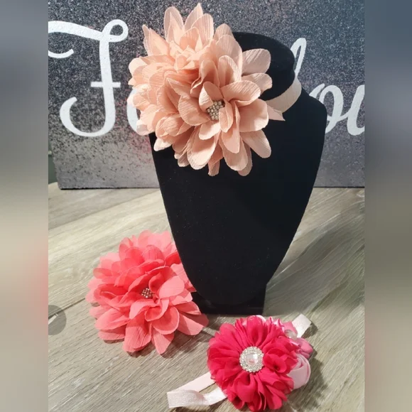 Light Coral Floral Rhinestone Hair Bow Stretchy Headband Size 7 1/2