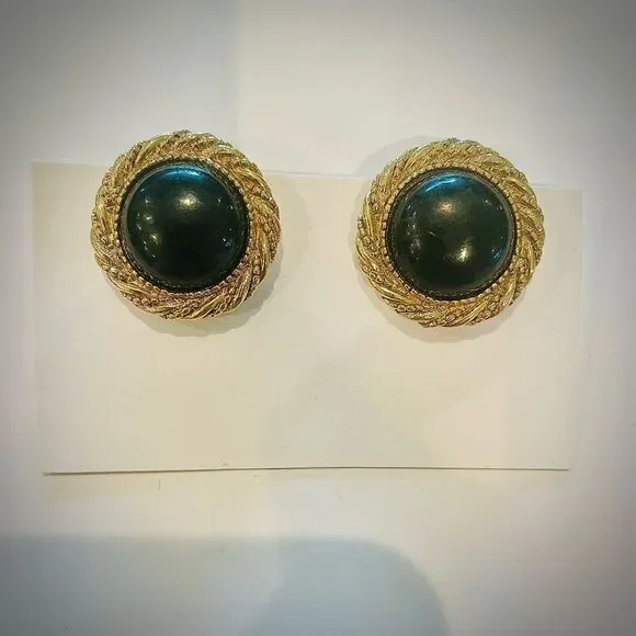 Vintage 1980’s Gold Metal Earrings