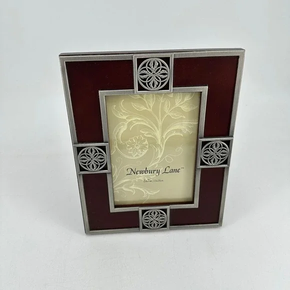 Newbury Lane 5x7 Picture Frame Mahogany Wood Silver Celtic Medallion Ornate Deco