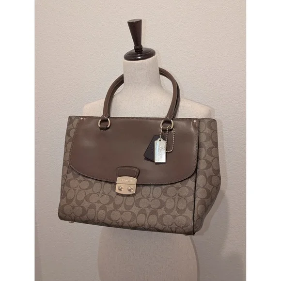 Coach Avary Tote Signature Canvas Leather Tote F48630