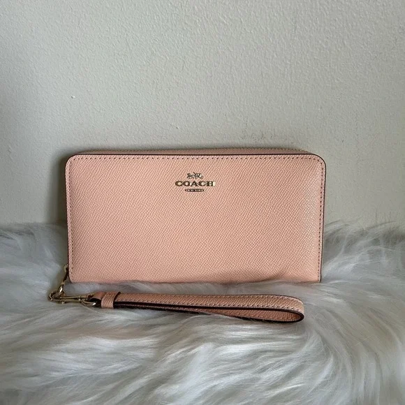 Coach Long Zip Around Faded Blush Crossgrain Leather‎ Wallet NWT