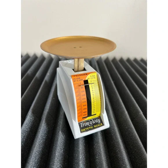 Vintage Pelouze TrimAway Dietetic Kitchen Food Scale Gray Gold‎ Retro