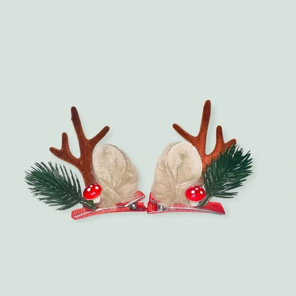 NIB Christmas Hair Clip Set