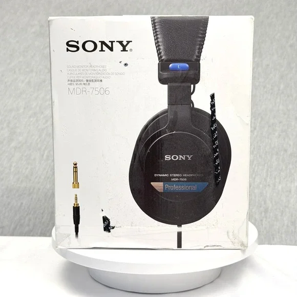 Sony MDR-7506 Professional Wired Closed Back Monitor Headphones Black New In Box