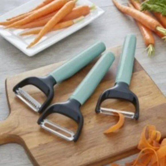 KitchenAid Kitchen Aid 3-piece Peeler Set + Protective Covers Aqua Sky Blue NWT