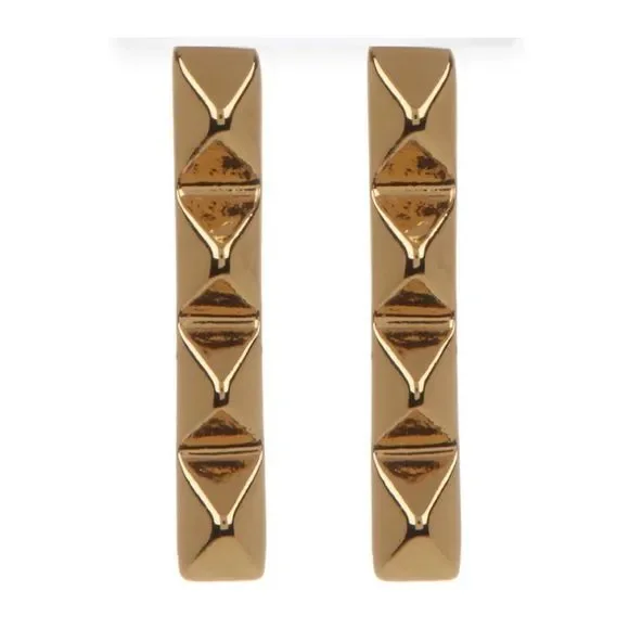𝅺Trina Turk Pyramid Bar Earrings New