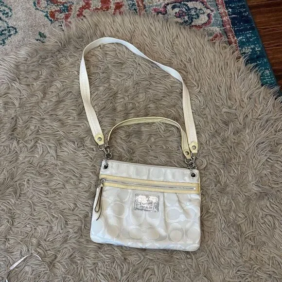 Coach Poppy Ivory with Metallic Signature Cream Shoulder Bag