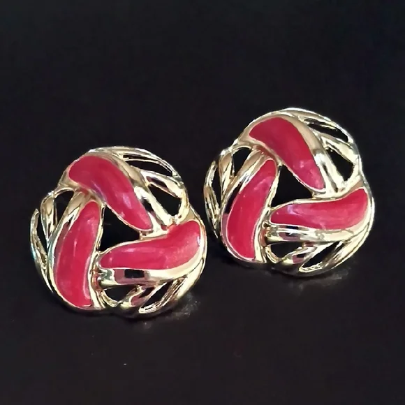 Vintage Red Enamel & Gold Tone Stud Earrings Classic Retro Statement