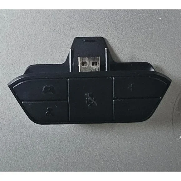 Microsoft Xbox‎ One Stereo Headset Adapter