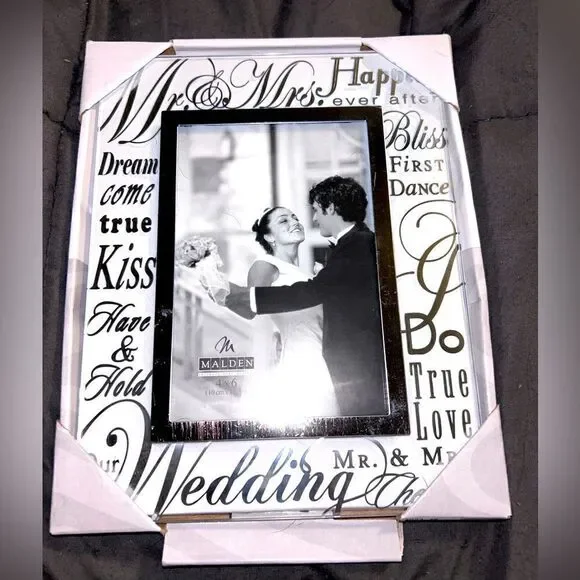 NWT malden wedding 4x6 photo frame
