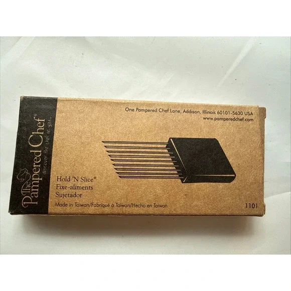 Pampered Chef Hold 'N Slice 1101 Onion Vegetable Slicing Guide Tool New in Box