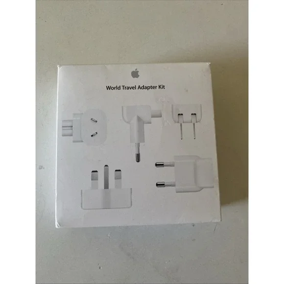 Apple World Travel Adapter Kit - White MD837AM/A