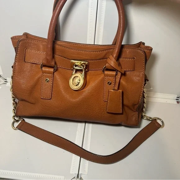 MICHAEL KORS Hamilton Medium Lock and Key Leather Bag Satchel/Shoulder Bag Brn