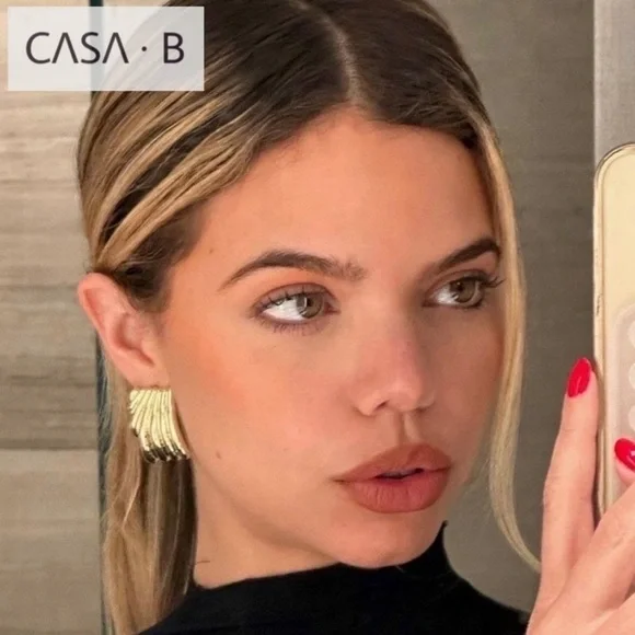 NEW to CASA B💫Haven Ribbed Square Gold plated Statement Earrings