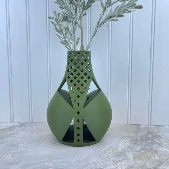 Modern Vase, The Arin Vase, Flower Vase, Dried Flowers