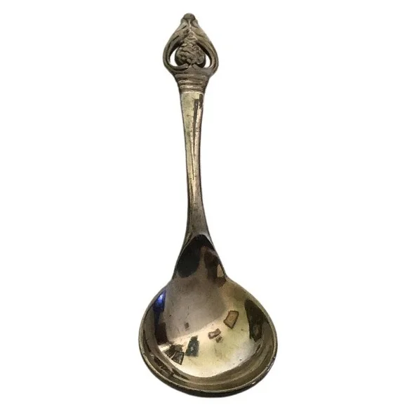 International Silver “Shirley” Spoon Pineapple Signed Sugar Early 19th Century