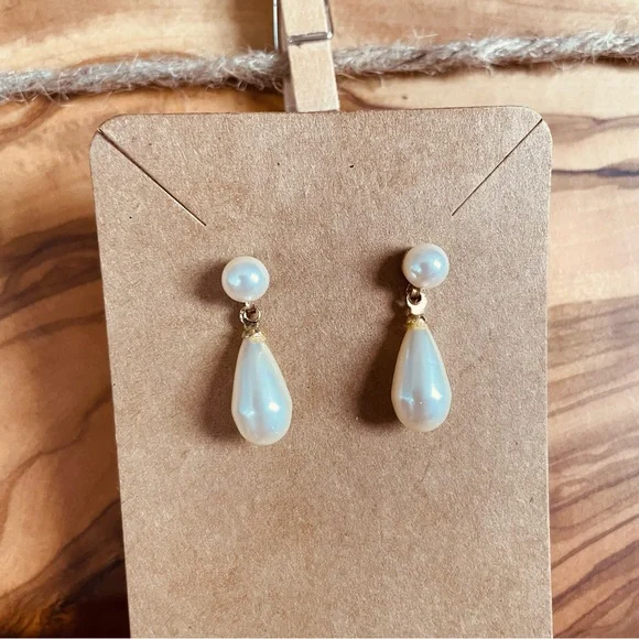 Classic Pearl and Gold Drop Earrings