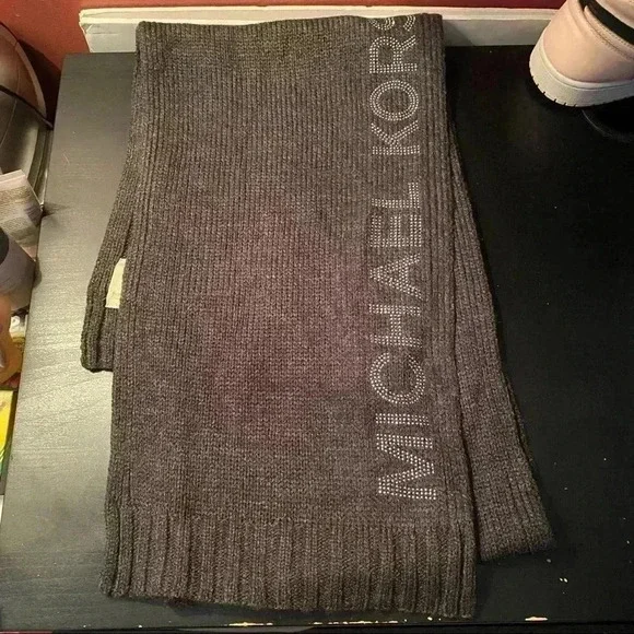 Michael Kors Grey Scarf