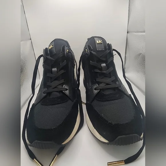 Michael Kors Wedge Sneakers Back And Gold Size 8.5.