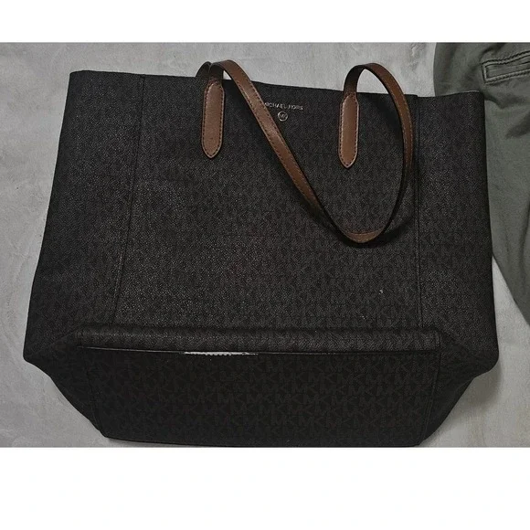 Michael Kors Signature Logo Tote Bag Brown Monogram Leather Trim Shopper Handbag