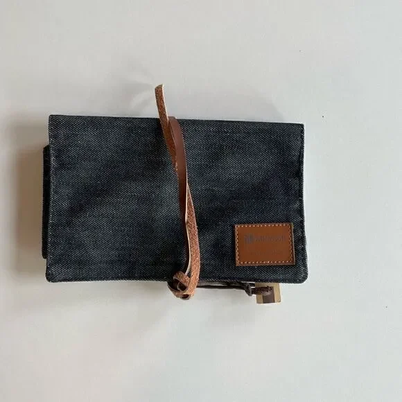 NWT Origaudio The Presidio Collection Microsoft Travel Accessories Holder