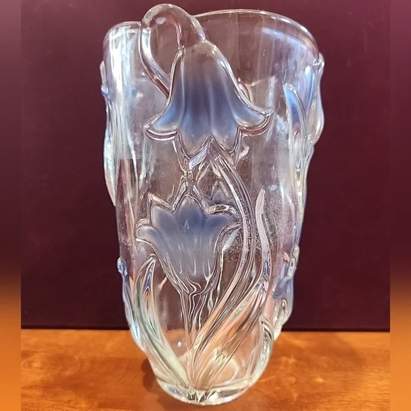 Mikasa Bluebells Painted Glass Vase 8